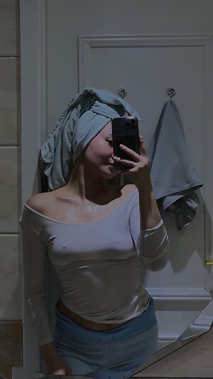 bayrcheee Nude Leaked Photo #30