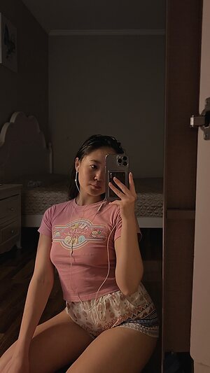 bayrcheee Nude Leaked Photo #39