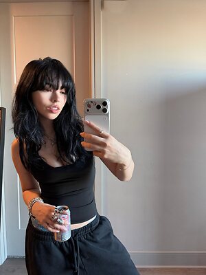 bbaybeebirkin leaked photo #21
