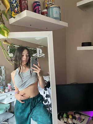bbaybeebirkin leaked photo #26