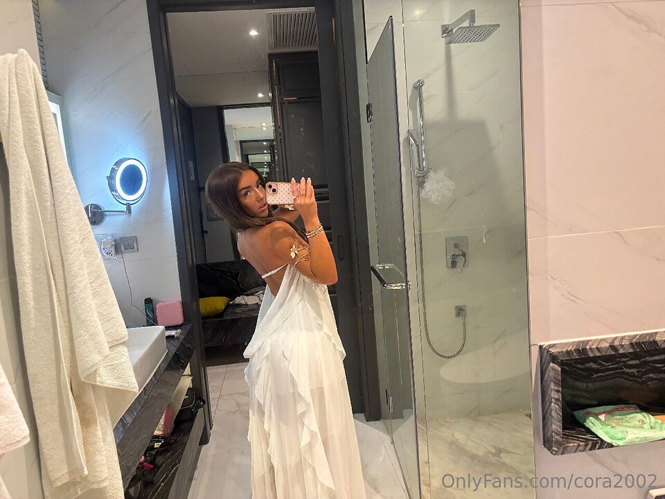 bbycorachis leaked photo #19