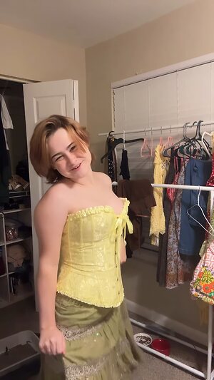 beanswithbombs Nude Leaked Photo #50