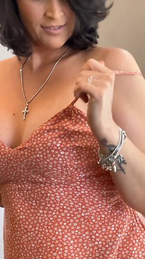 Beatriz Oliveira leaked photo #23