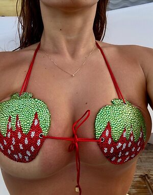 Beatriz Reis leaked photo #11