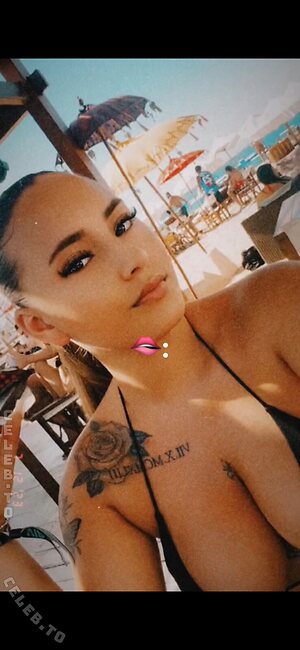 Beatriz Silva Nude Leaked Photo #9