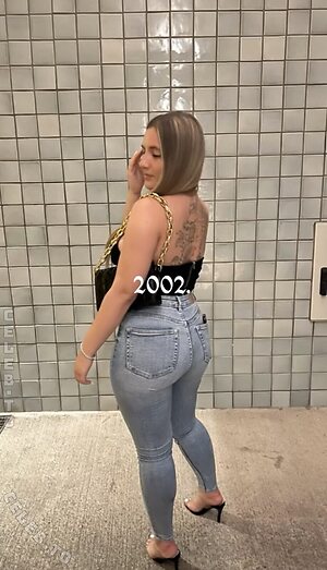 Beatriz Silva leaked photo #53