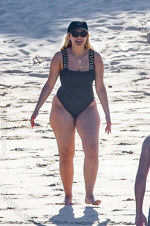 Bebe Rexha Nude Leaked Photo #158