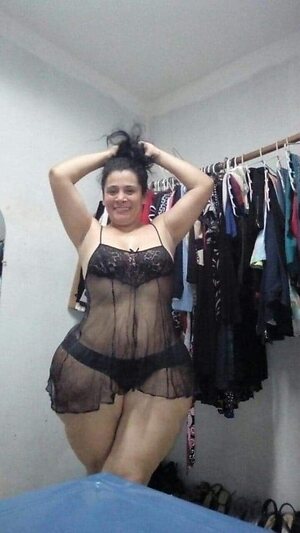 bebecita_505 leaked photo #2