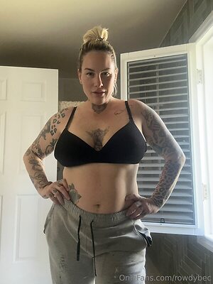 Bec Rawlings leaked photo #23