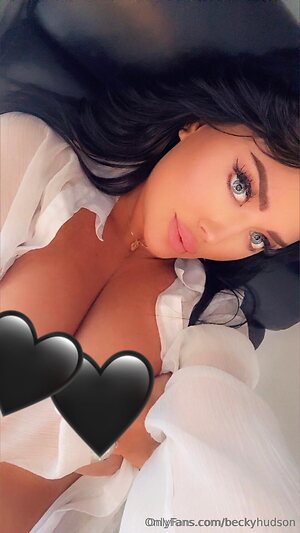 Becky Hudson leaked photo #20