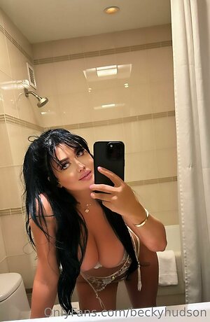 Becky Hudson Nude Leaked Photo #89