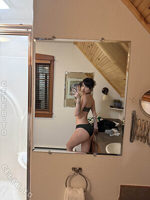 beebee Nude Leaked Photo #18