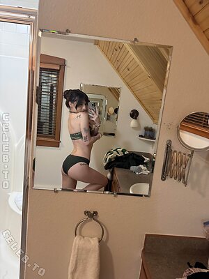 beebee Nude Leaked Photo #24