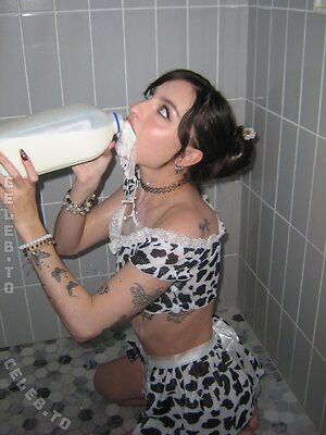 beebee Nude Leaked Photo #177