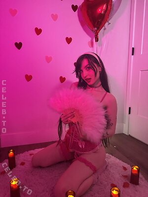 beebee Nude Leaked Photo #190