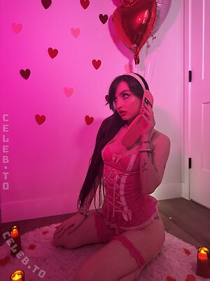 beebee Nude Leaked Photo #194