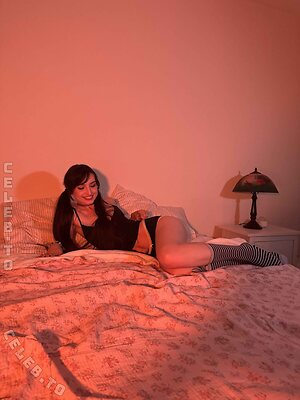 beebee Nude Leaked Photo #327