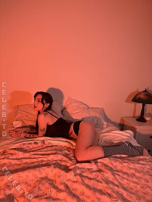 beebee Nude Leaked Photo #330