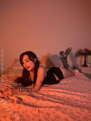 beebee Nude Leaked Photo #332