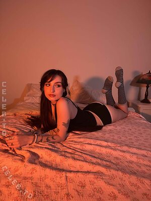 beebee Nude Leaked Photo #333