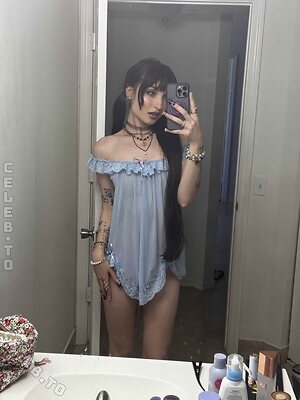 beebee Nude Leaked Photo #343