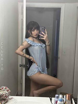 beebee Nude Leaked Photo #347