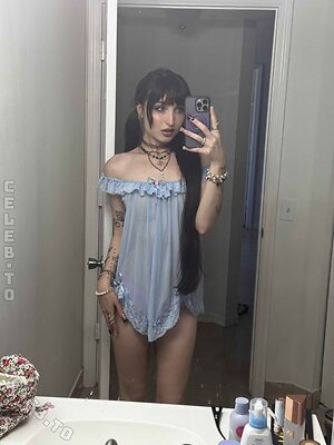 beebee Nude Leaked Photo #351