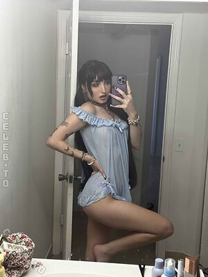 beebee Nude Leaked Photo #355