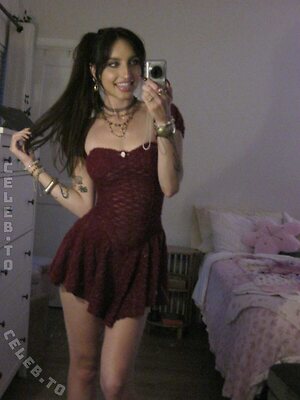 beebee photo