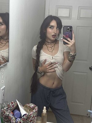 beebee photo