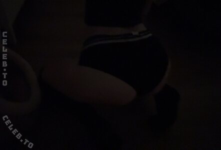 beebee Nude Leaked Photo #1110
