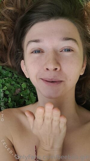 Beeboogirl Nude Leaked Photo #20