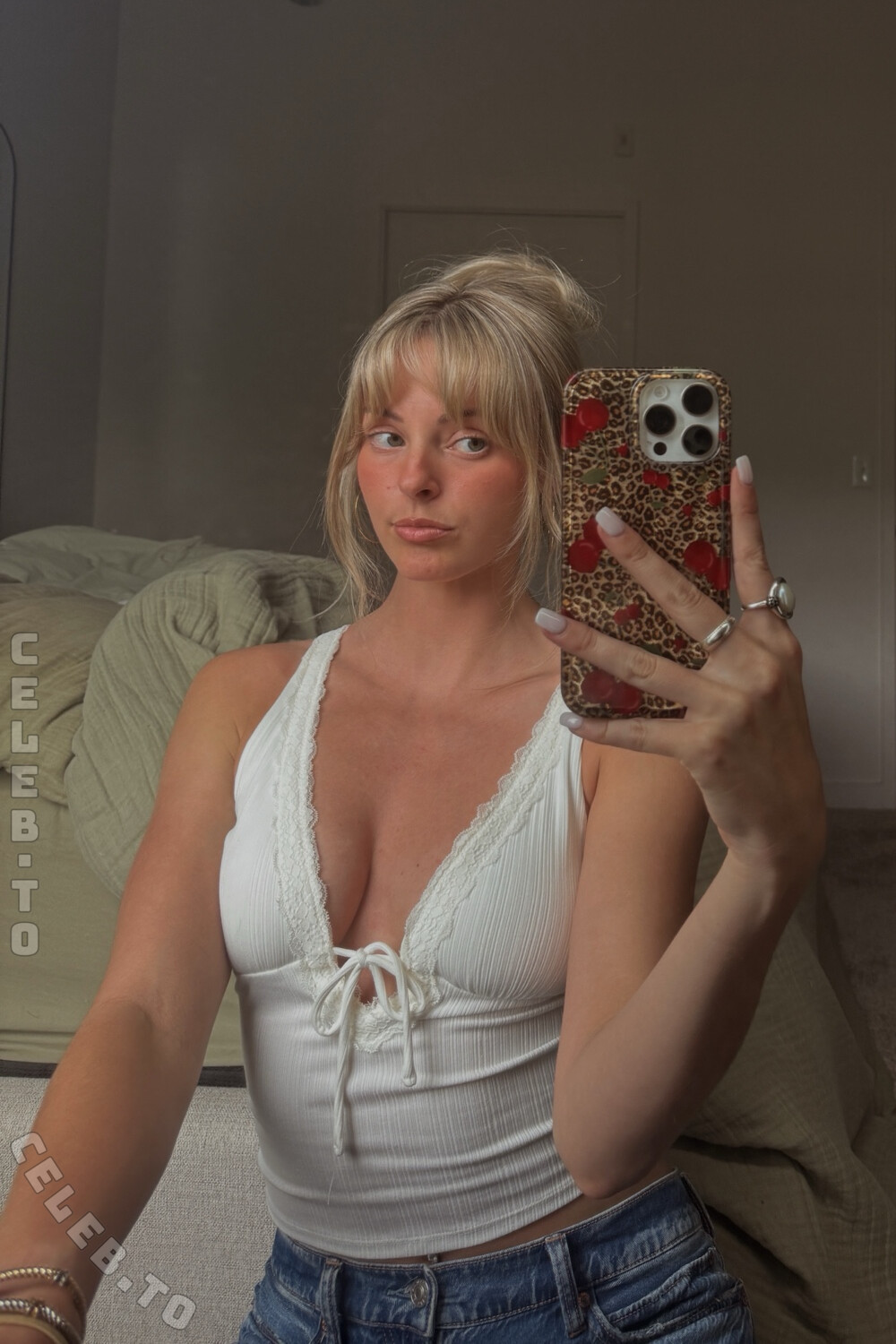 Beez Asmr photo