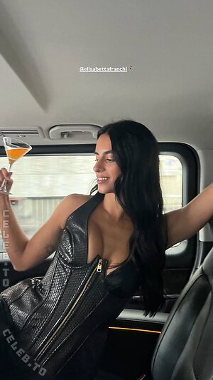 Begoña Vargas leaked photo #239