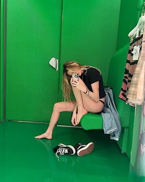 Behati Prinsloo leaked photo #14