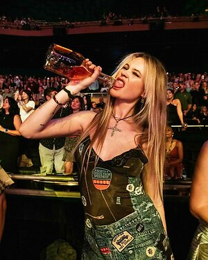 Behati Prinsloo leaked photo #17