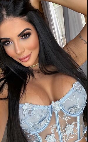 belaveloso__ leaked photo #7