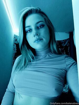 Belen Abreu leaked photo #5