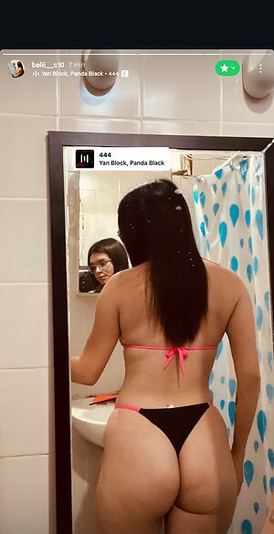 Belen Corvalán leaked photo #2