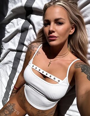 Bell2Play Nude Leaked Photo #19