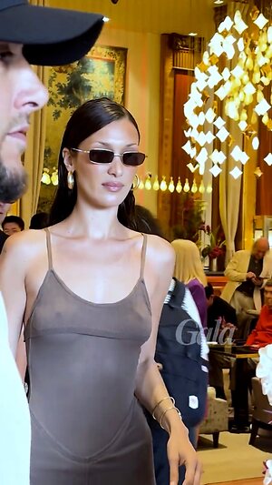 Bella Hadid Hot leaked photo #65