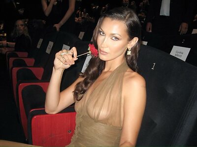 Bella Hadid Hot leaked photo #75