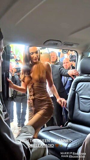 Bella Hadid Hot leaked photo #78