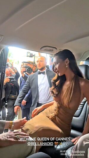 Bella Hadid Hot leaked photo #81