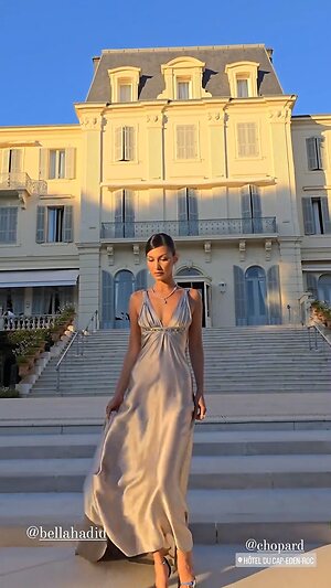 Bella Hadid Hot leaked photo #93