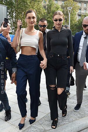 Bella Hadid Nude Leaked Photo #70