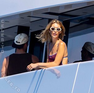 Bella Hadid Nude Leaked Photo #89