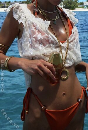 Bella Hadid Nude Leaked Photo #115
