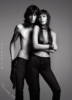 Bella Hadid leaked photo #371