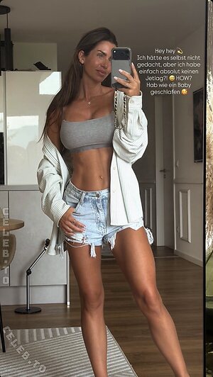 Bella Kraus